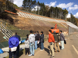 現場見学の様子