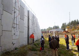 現場見学の様子