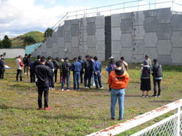 現場見学の様子